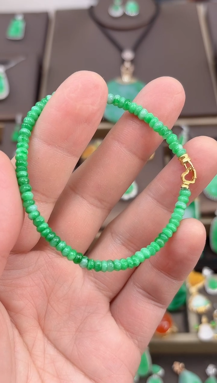 【闪购商品】翡翠手串18K金镶嵌手串