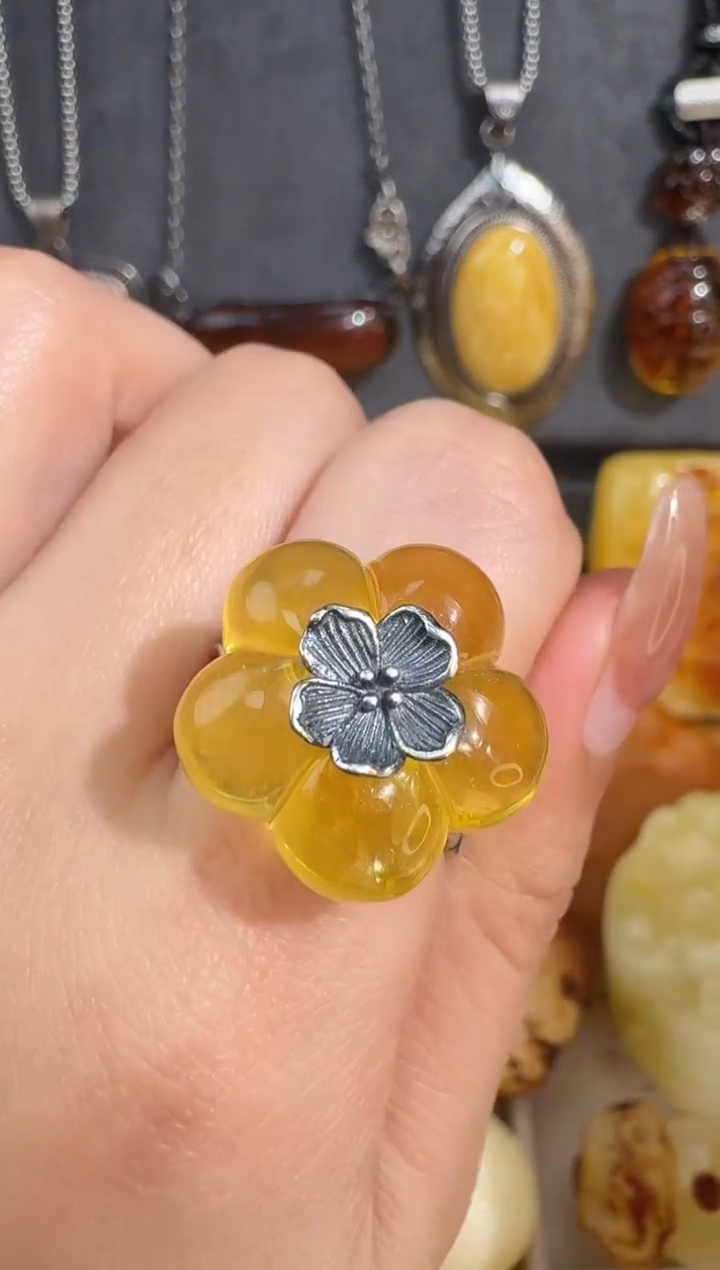 裸石琥珀未镶嵌琥珀