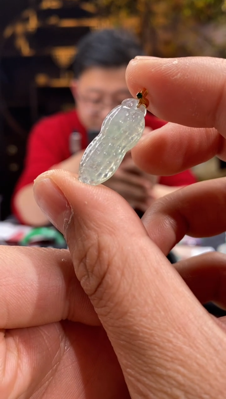 【闪购商品】翡翠吊坠(不含链)18K金镶嵌k00200-天然翡翠a货吊坠