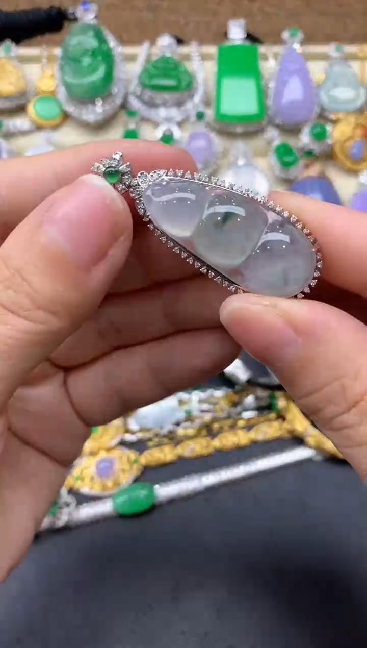 【闪购商品】翡翠颈饰18K金镶嵌124-中国好珍宝