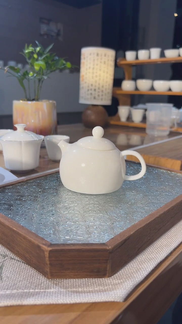 【闪购商品】羊脂玉大容量茶壶