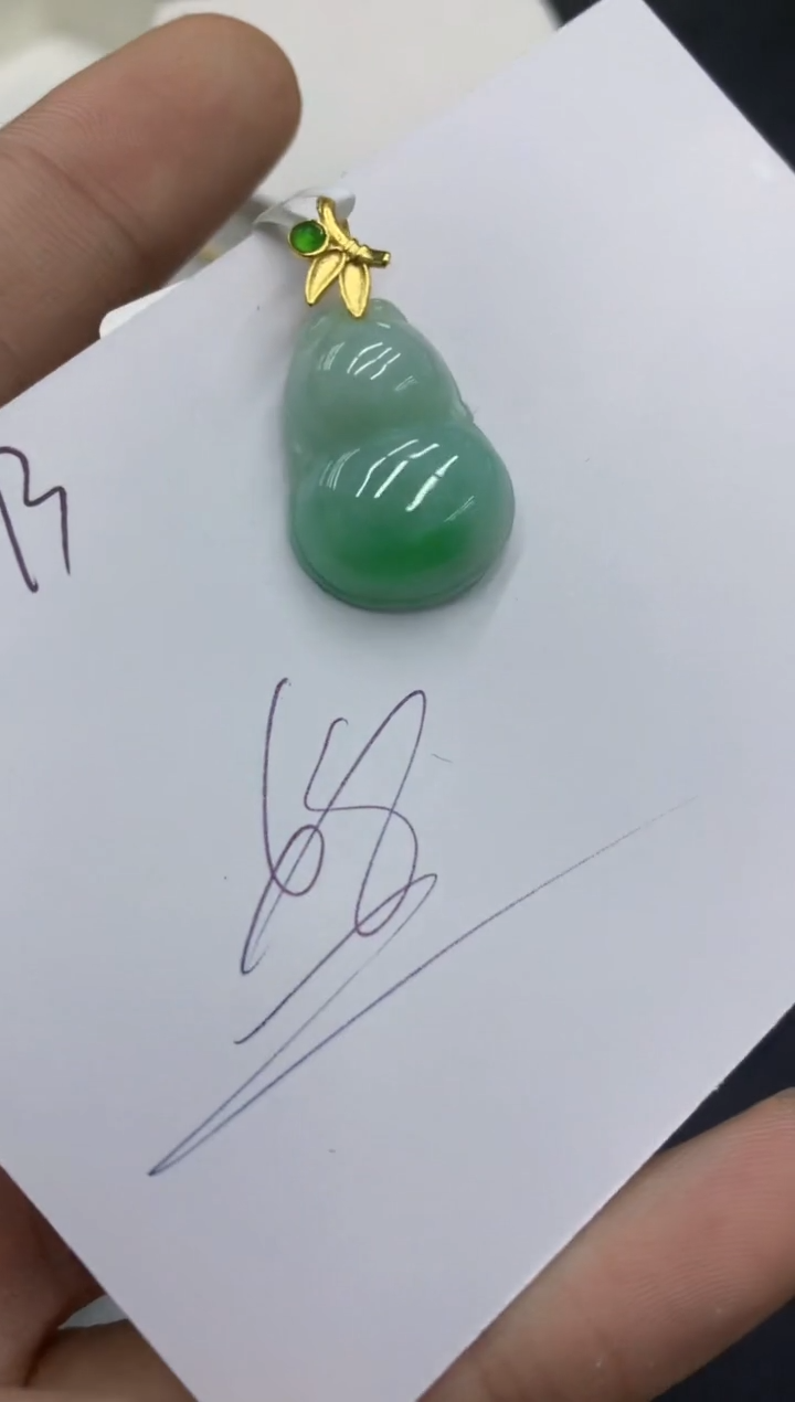 翡翠未镶嵌颈饰号链接1111111