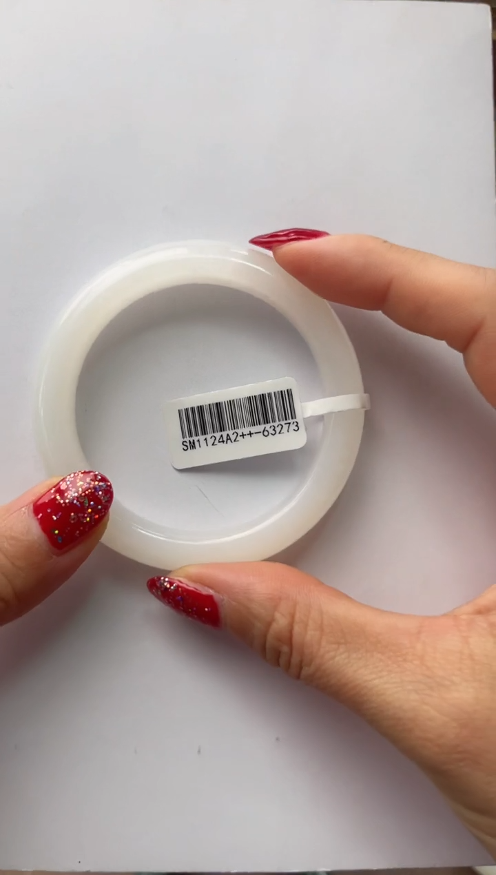 未镶嵌手镯和田玉满**m53+