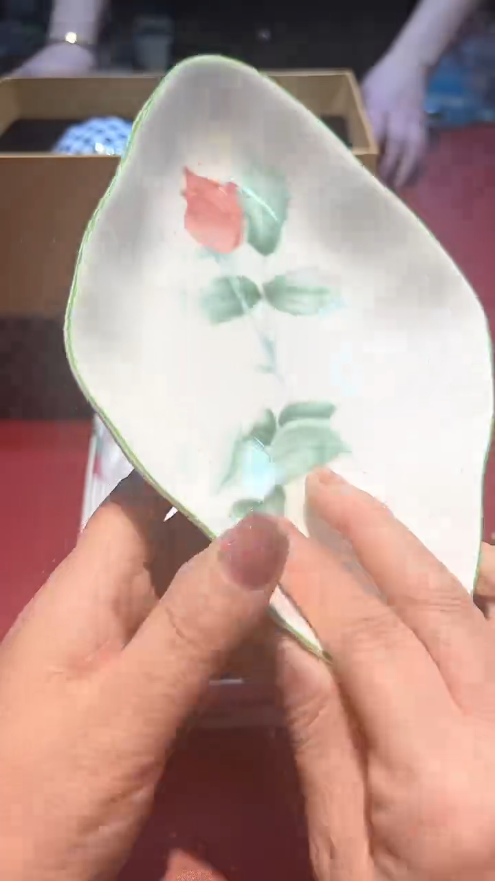 【闪购商品】瓷片锅碗瓢盆一件不剩