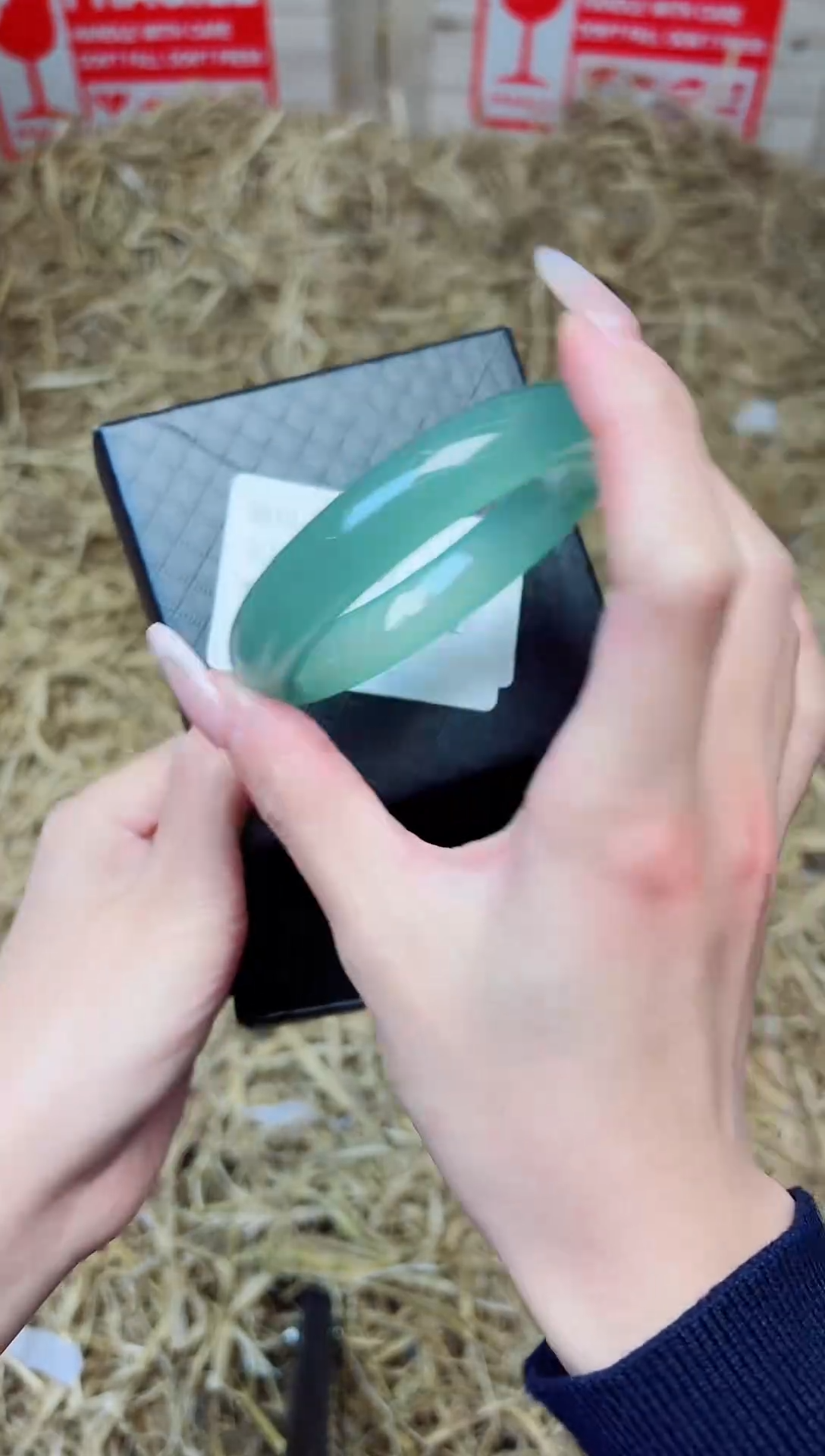 未镶嵌手镯石英质玉2186--圈口56