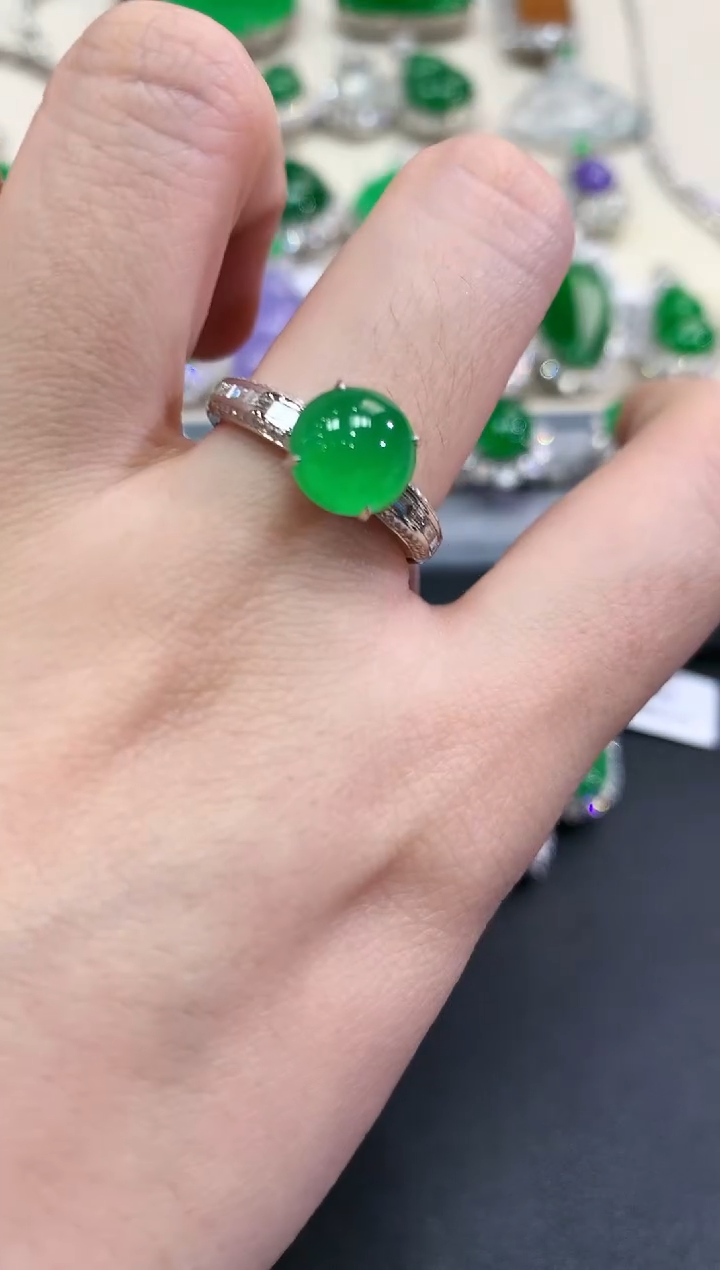 【闪购商品】翡翠戒指18K金镶嵌D34