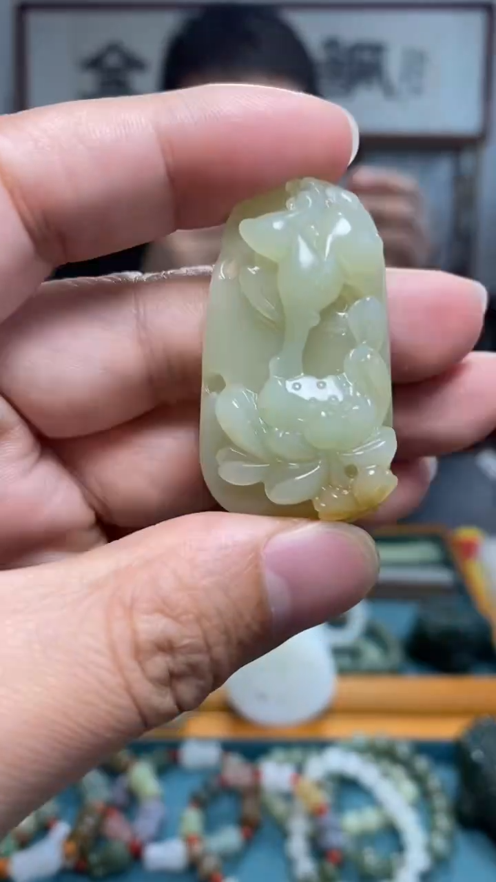 颈饰未镶嵌和田玉40