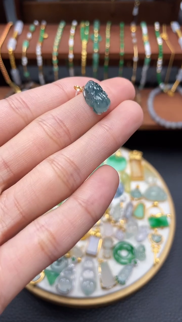 【闪购商品】翡翠吊坠(不含链)18K金镶嵌一个 JK288