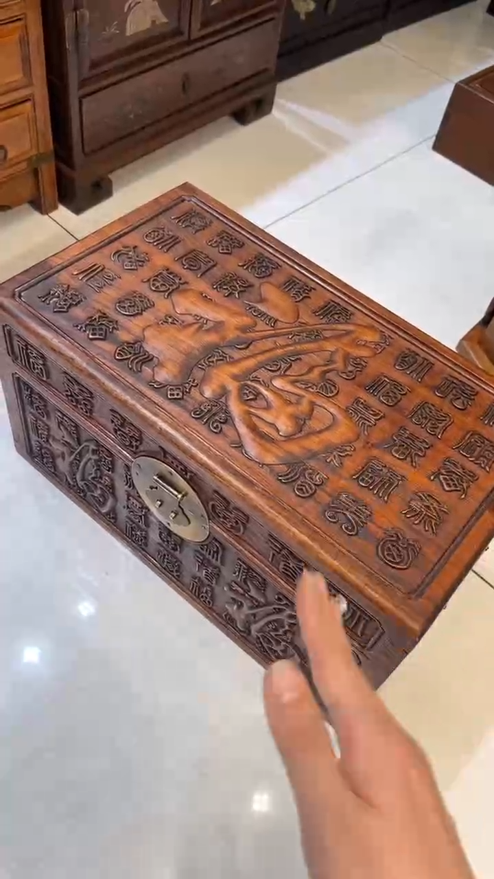 【闪购商品】木百福雕刻首饰箱