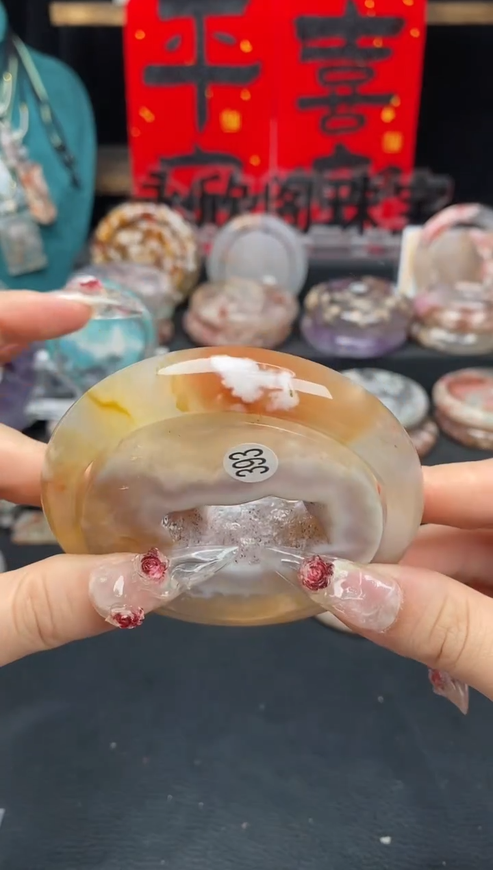 【闪购商品】石英质玉手镯（圆镯）未镶嵌63