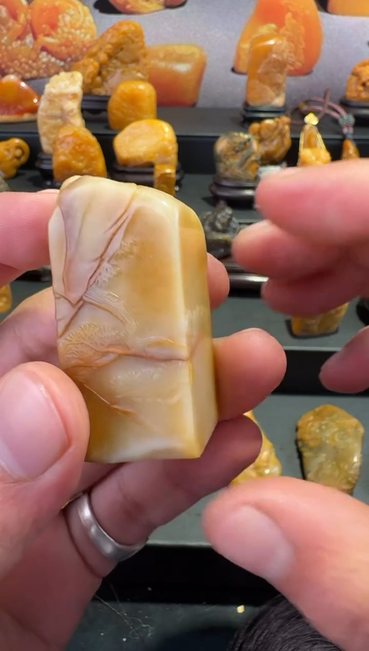 【闪购商品】田黄石半知田黄直播间