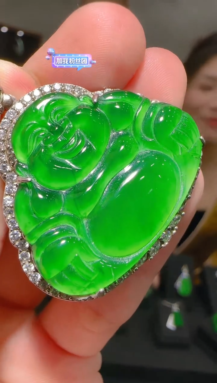 【闪购商品】翡翠吊坠(赠链)银S925镶嵌天然翡翠A货多样性发一件