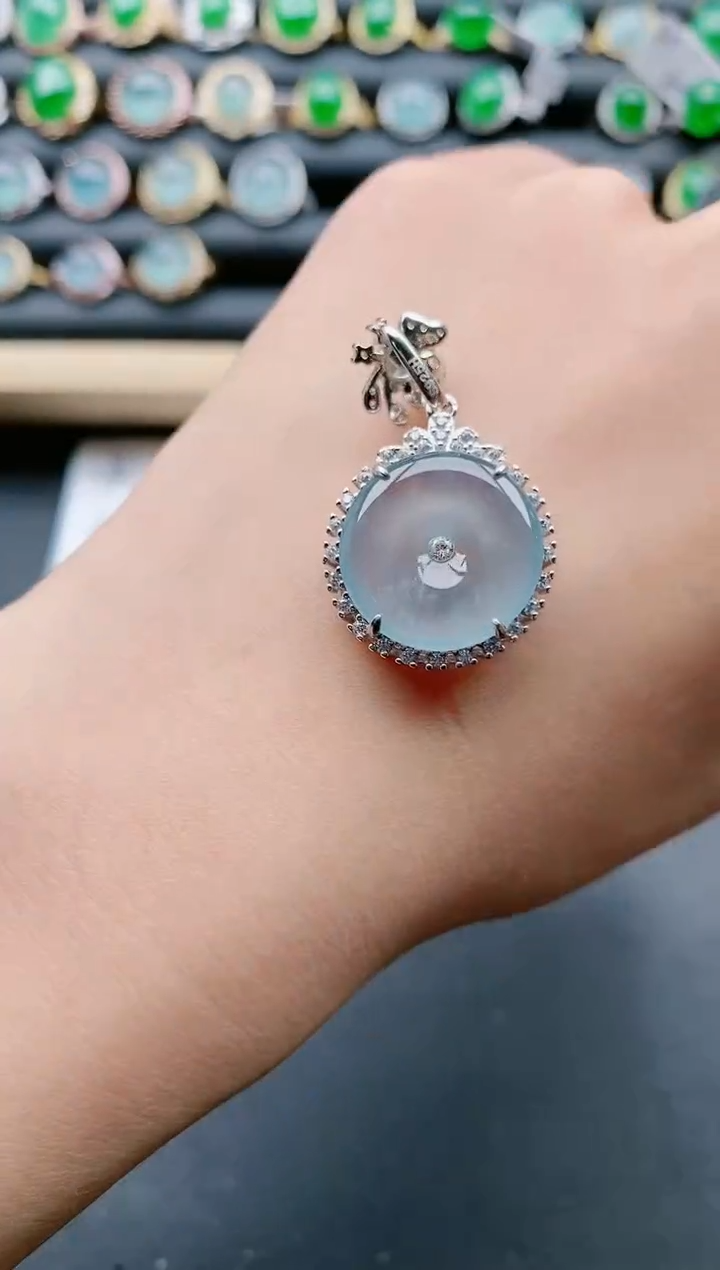 【闪购商品】翡翠戒指银S925镶嵌111111