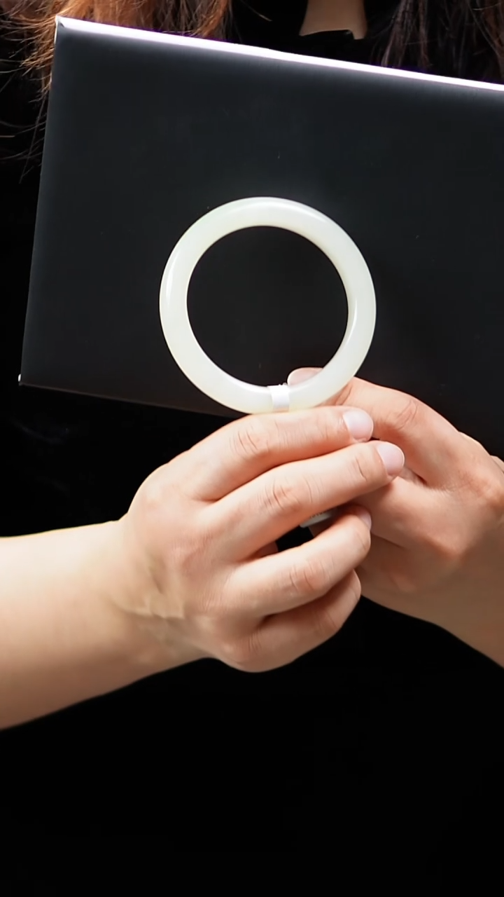 【闪购商品】和田玉手镯未镶嵌59白玉