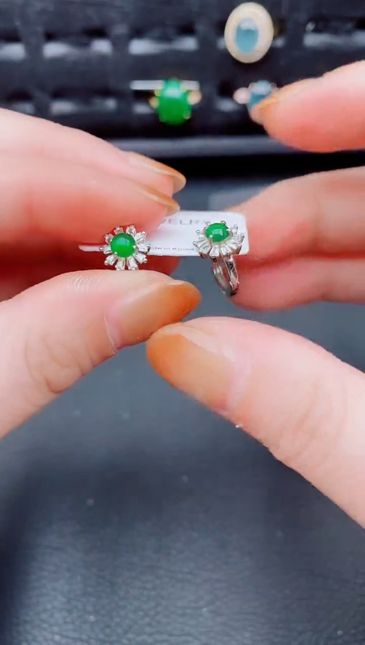 【闪购商品】翡翠耳饰银S925镶嵌天然a货翡翠731