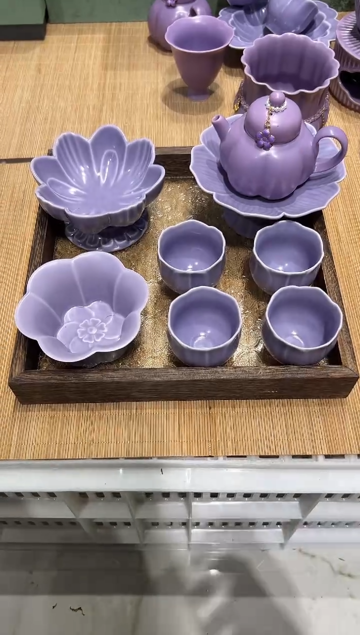 瓷片非微瑕商品，假一赔百【带托盘 带壶绳 】【无礼盒礼袋】
