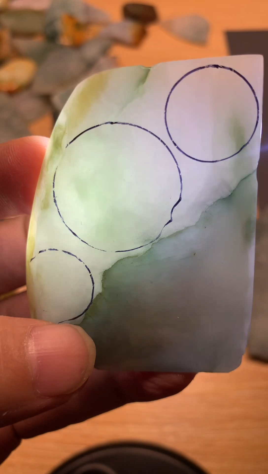 【闪购商品】翡翠颈饰未镶嵌天然翡翠A货