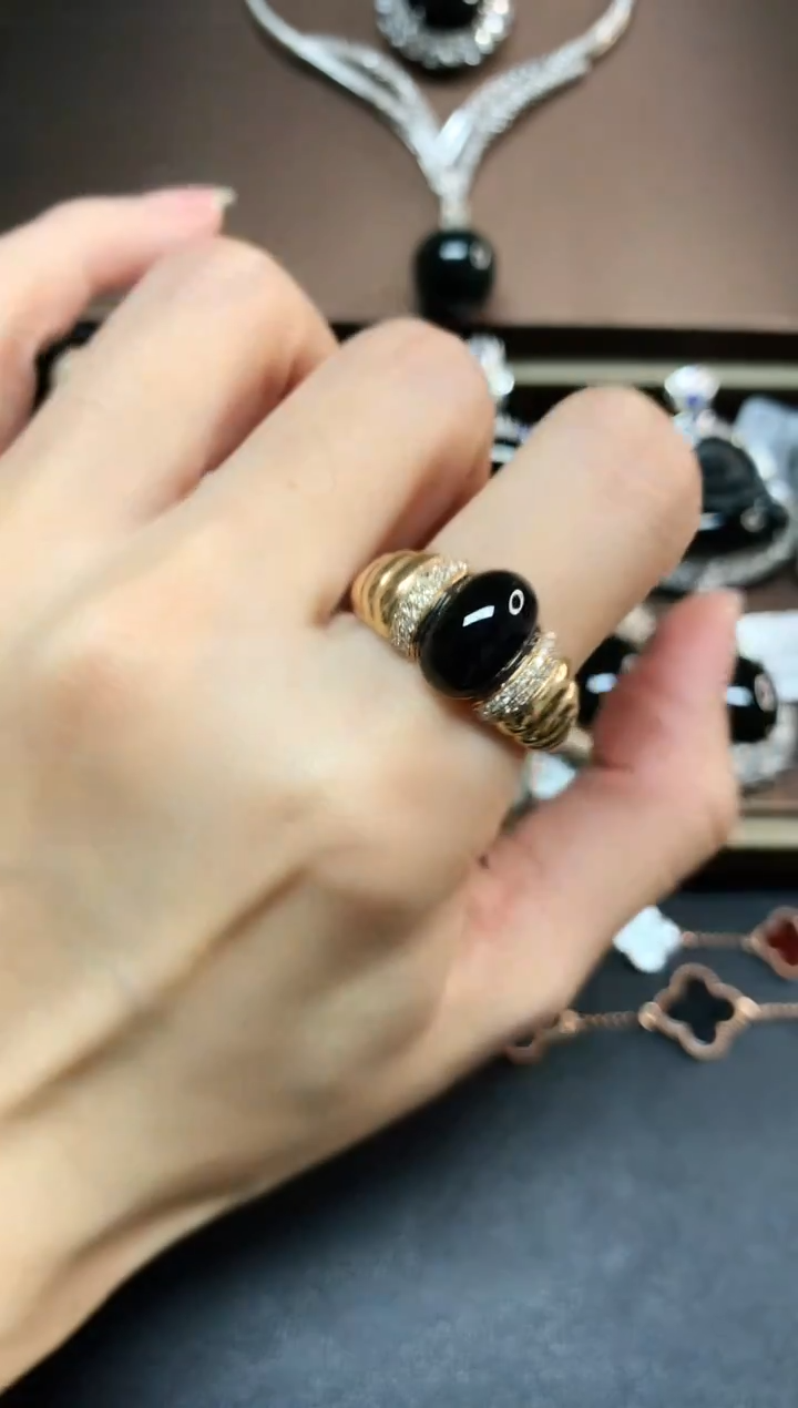 18K金镶嵌戒指翡翠307|