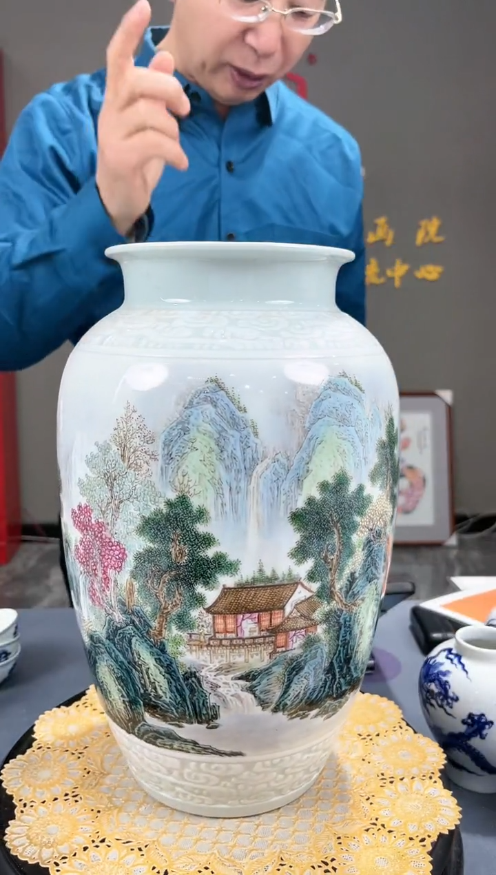 【闪购商品】官窑瓷画院466官窑瓷画院山水冬瓜瓶