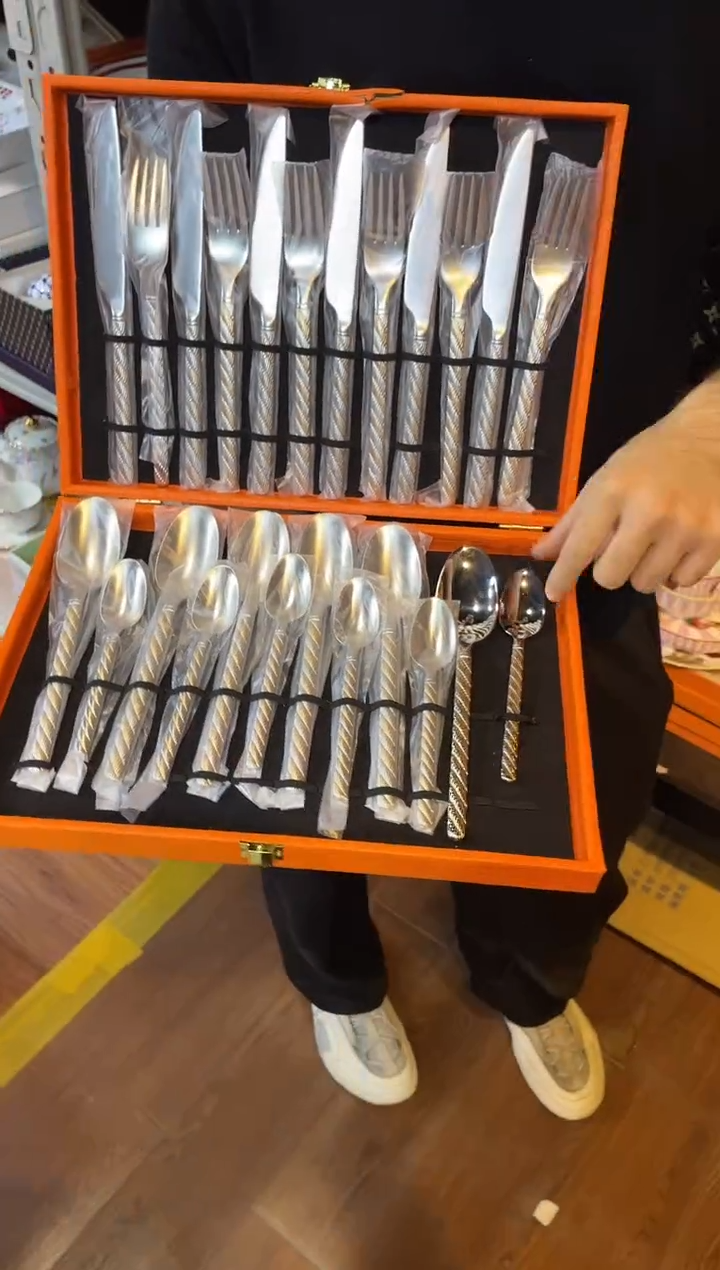 杯鸿辉家品牌瓷器，京东包邮！马金银