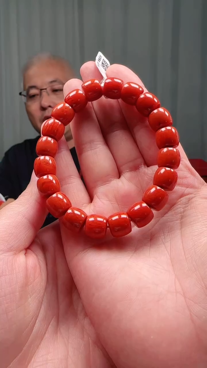南红玛瑙多样性发一件未镶嵌10mm瓦西直切单圈 