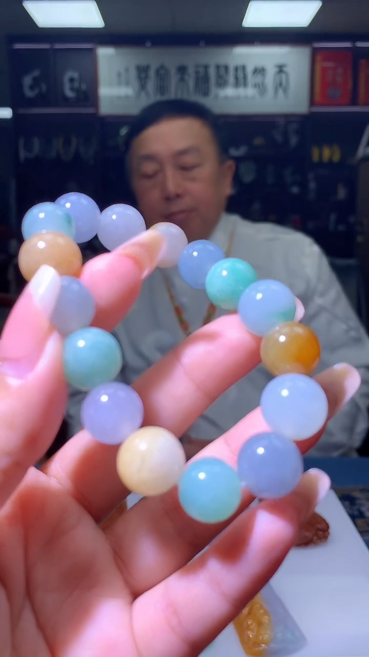 【闪购商品】定制翡翠未镶嵌1080xx-毛货挂件33