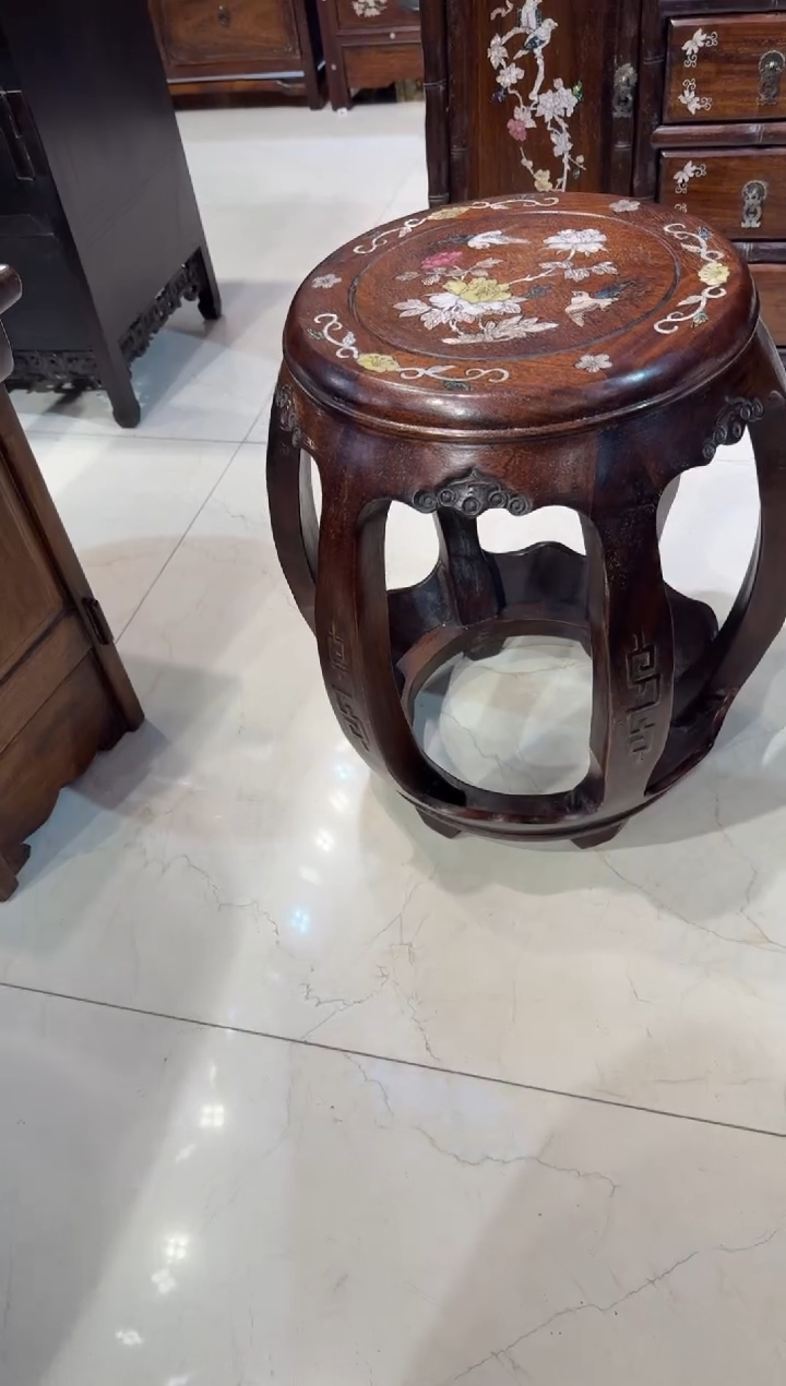 木雕刻花鸟鼓凳658.888888