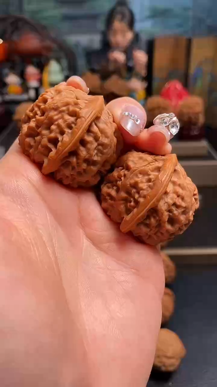 【闪购商品】文玩核桃吊坠K161龙墩37