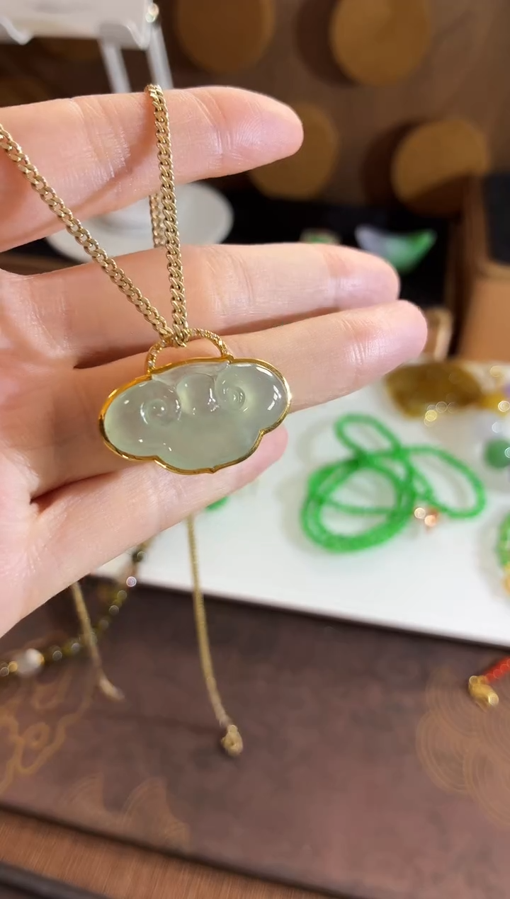 吊坠(不含链)18K金镶嵌翡翠吊坠