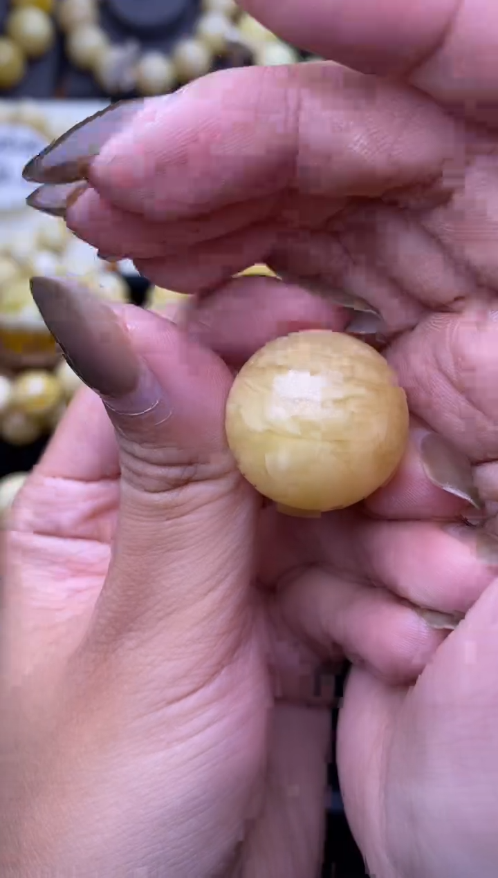 裸石琥珀未镶嵌大小姐珠宝16