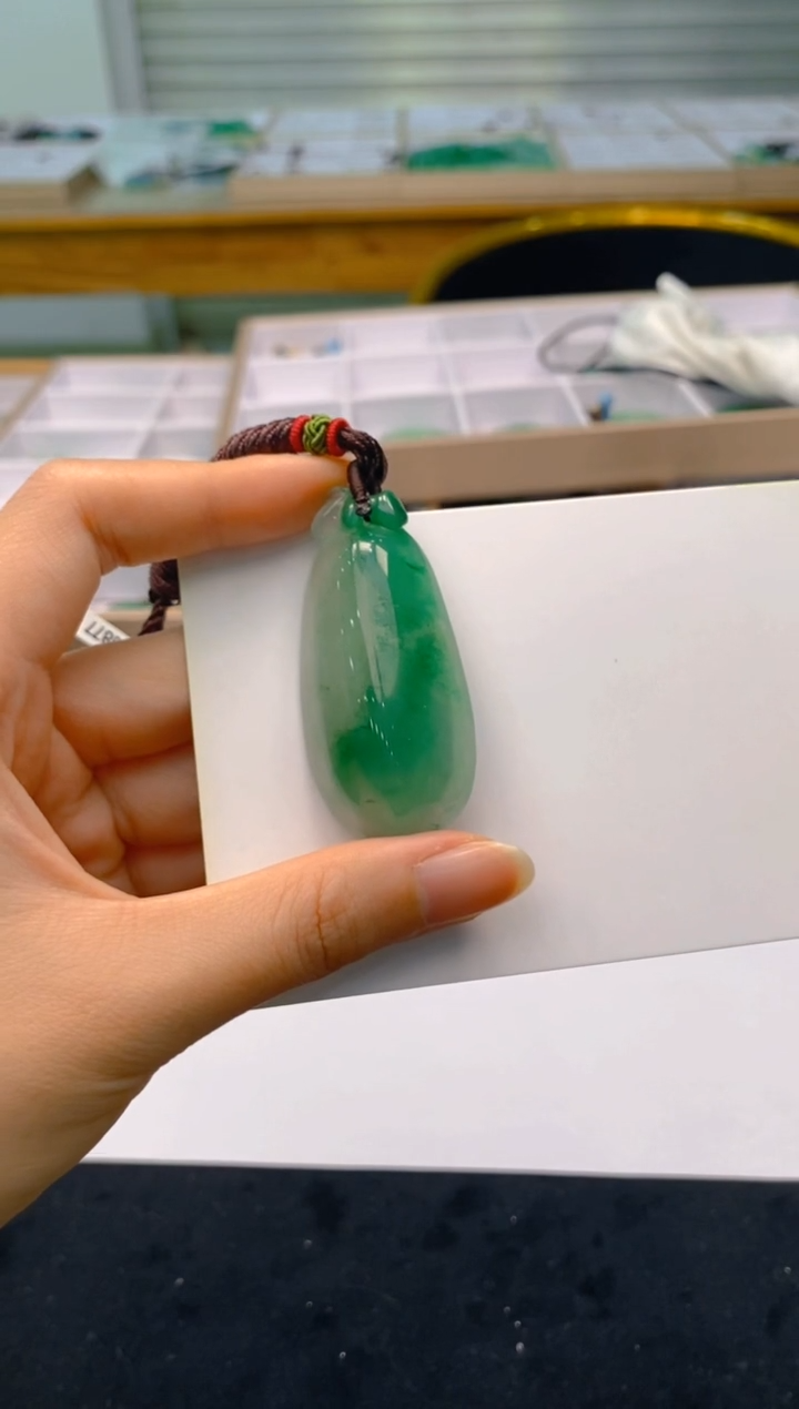 【闪购商品】石英质玉颈饰未镶嵌076