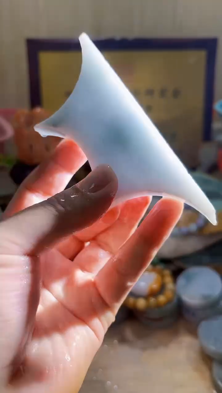 翡翠挂件未镶嵌A货常星2492