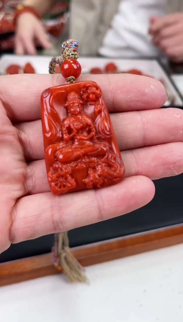 【闪购商品】南红玛瑙吊坠未镶嵌一个/条