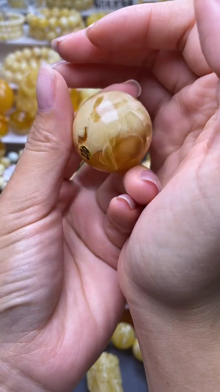 裸石琥珀未镶嵌葵.3