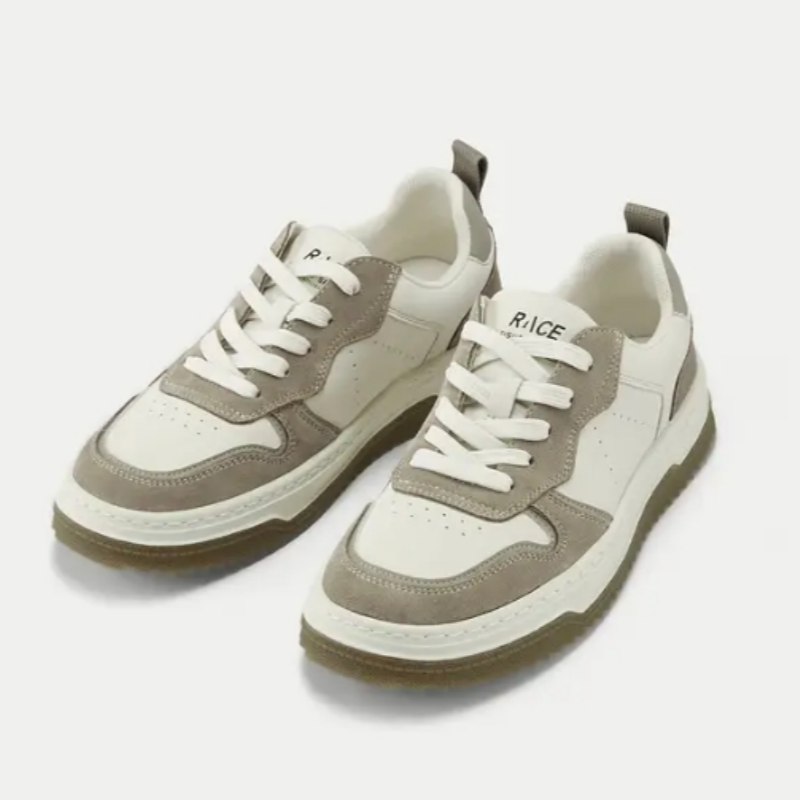 HX078剪标拼接时尚轻便舒适休闲板鞋