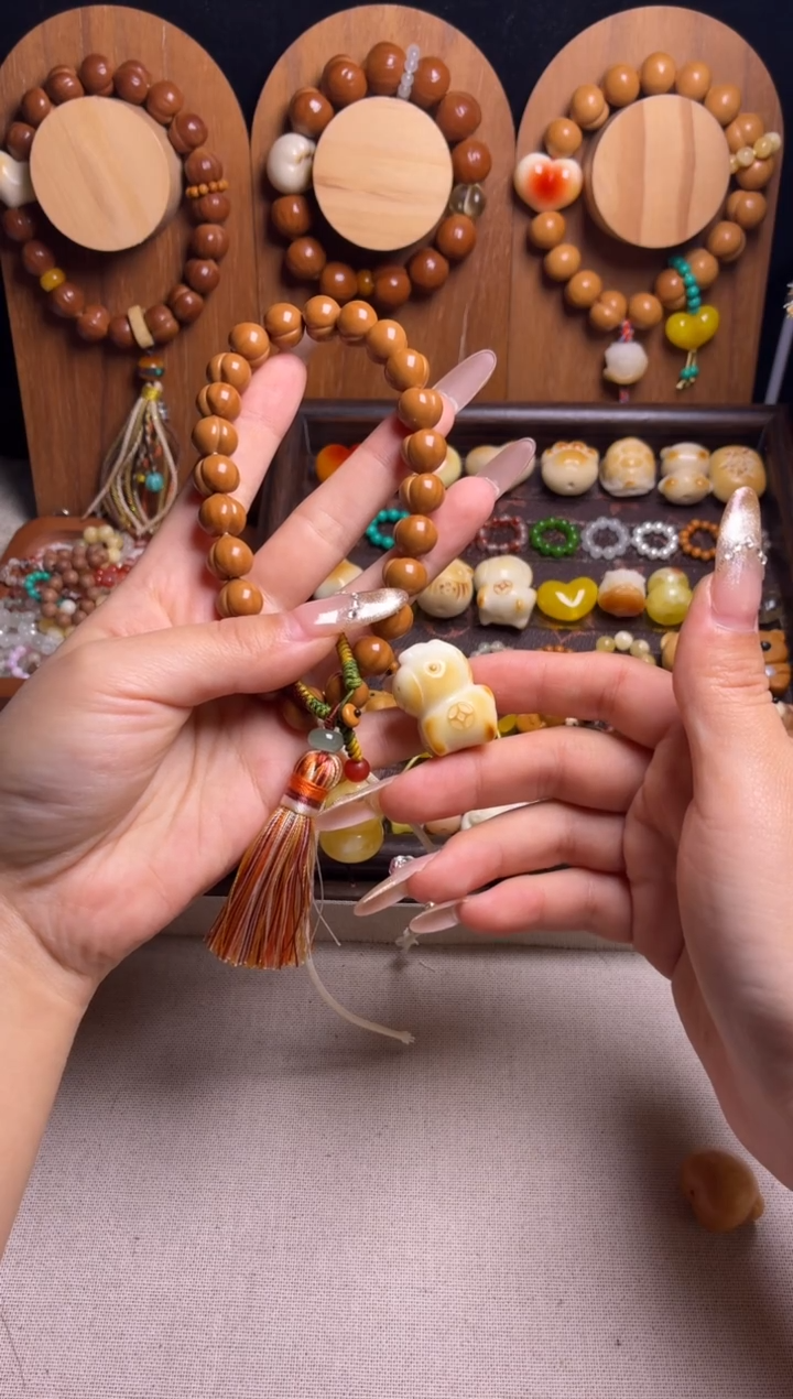 手串猴头核桃樱***猪差价