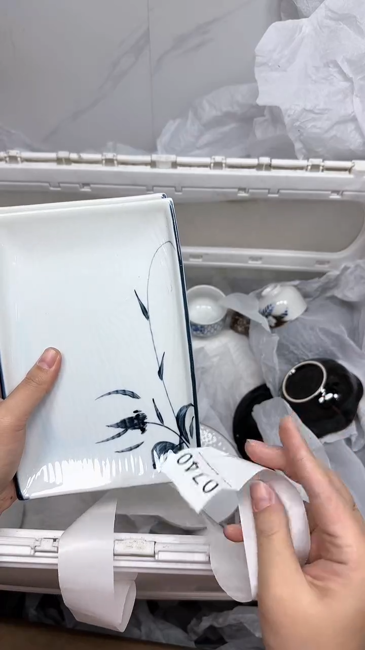 【闪购商品】740回流瓷器默认微瑕，18.8包邮