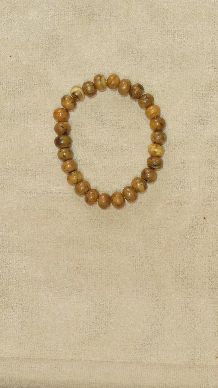 琥珀颈饰未镶嵌牛****）抚顺9999