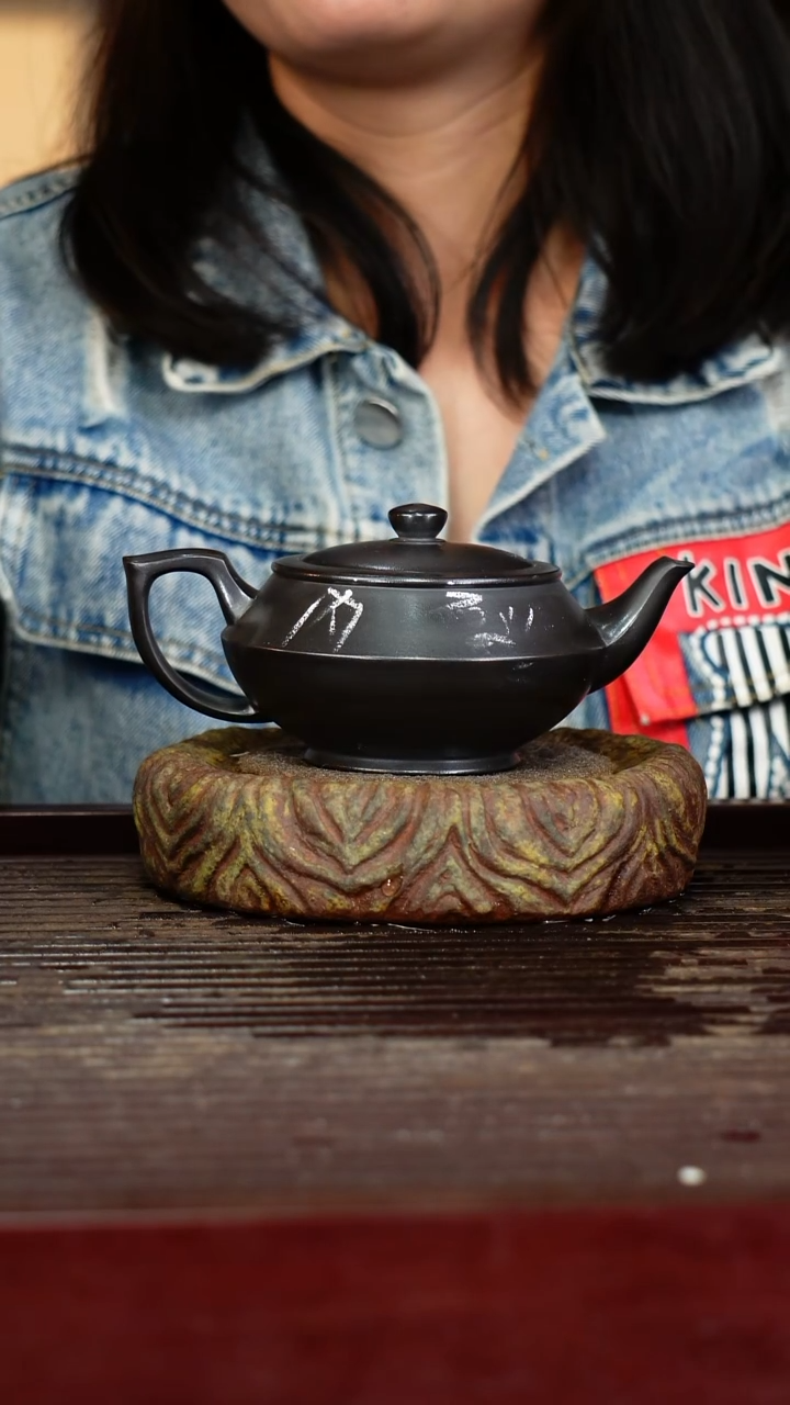 宜兴原矿紫砂壶茶壶宜兴原矿紫砂壶茶壶220C