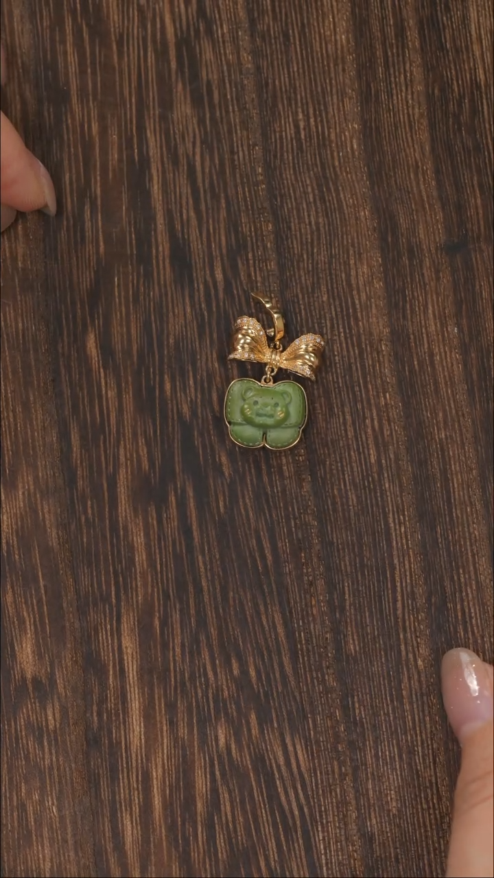 【闪购商品】绿松石挂饰18K金镶嵌1