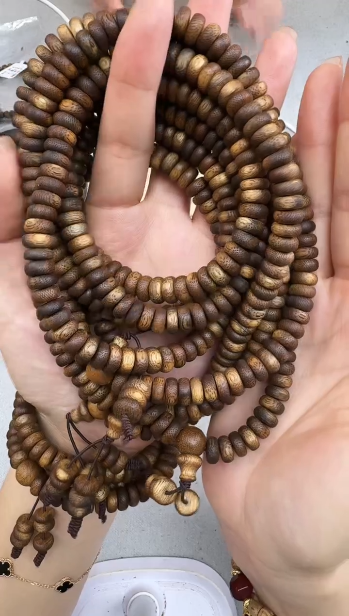 沉香手串08海南老乌身算盘珠三圈多样性发一