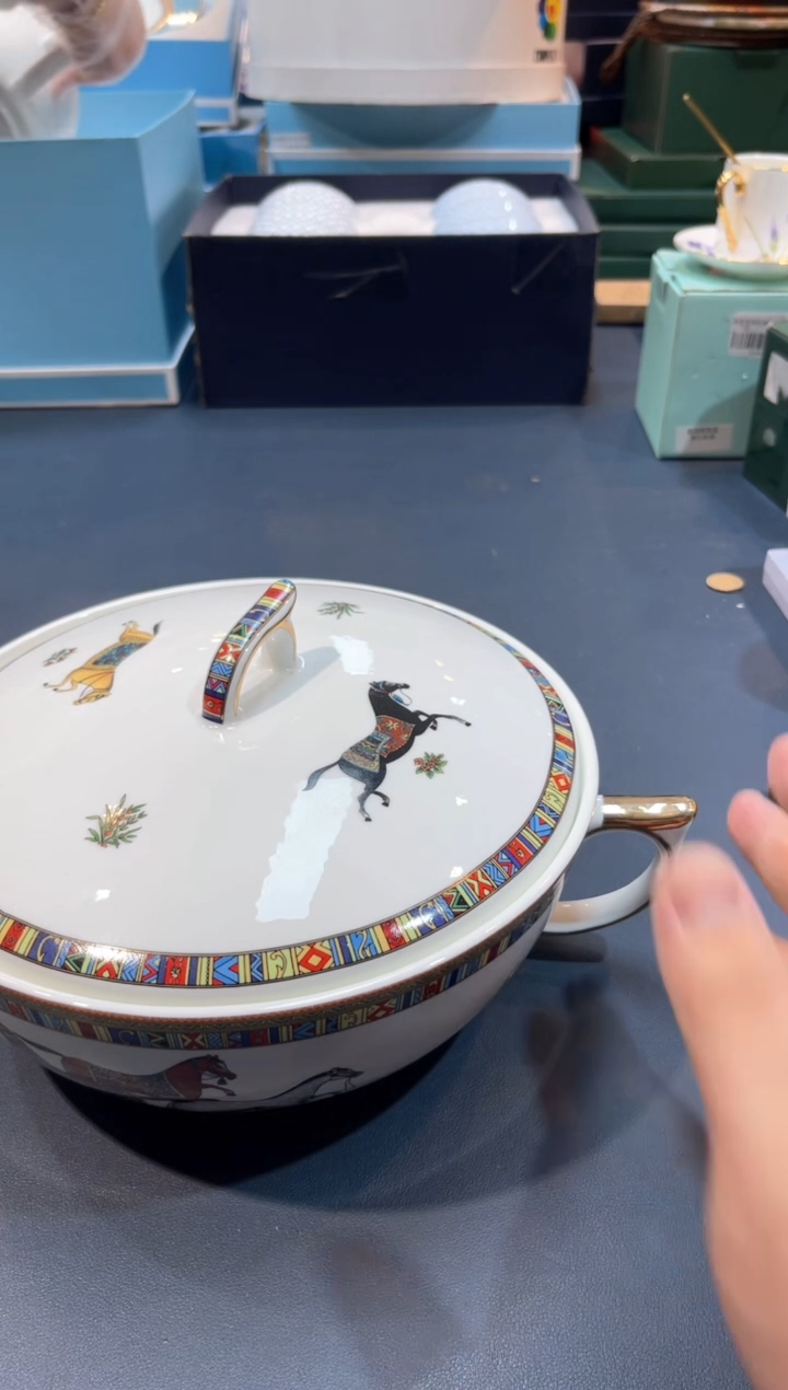 【闪购商品】碗HT166全场正品，京东包邮