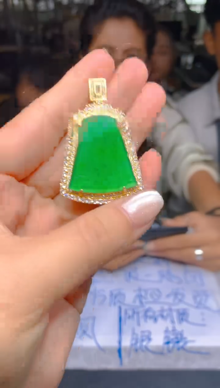 定制翡翠未镶嵌定制翡翠未镶嵌16多样性发货（发其一）
