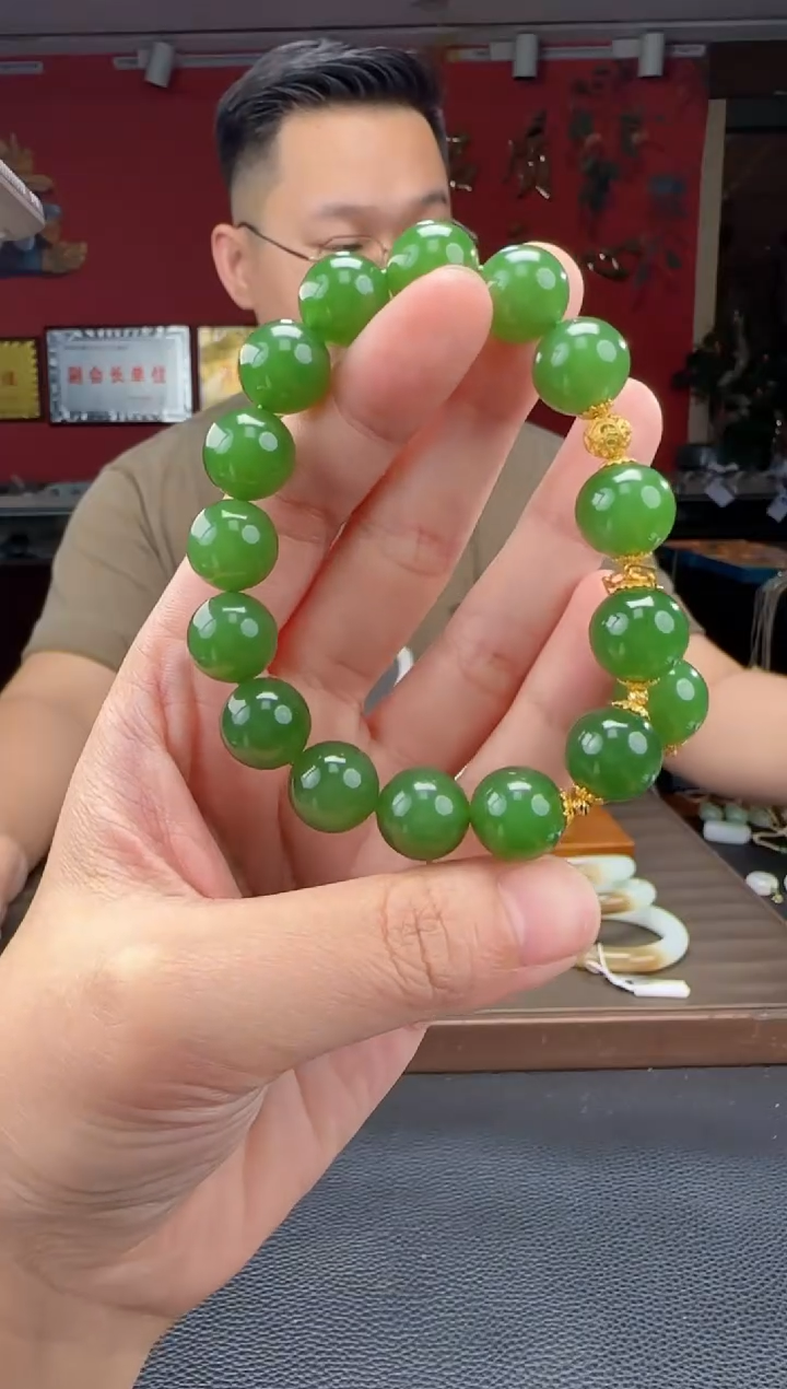 手串未镶嵌和田玉碧玉阳绿单圈手串