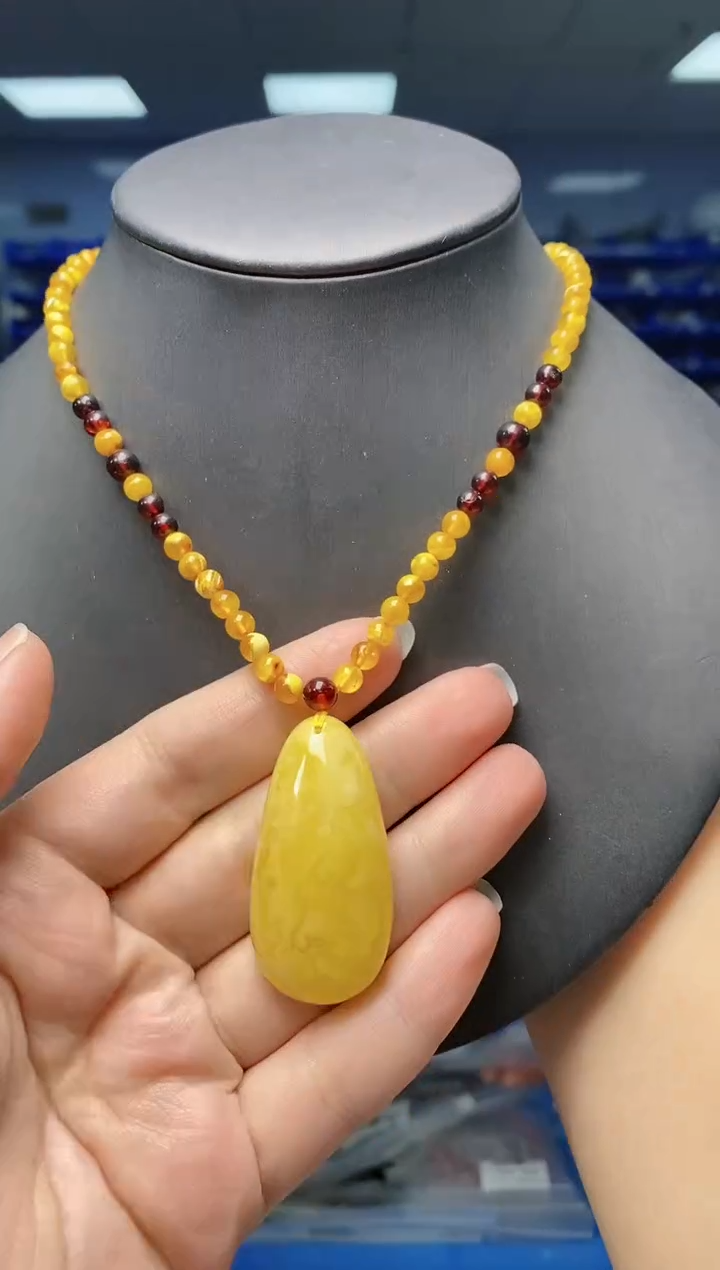【闪购商品】蜜蜡颈饰未镶嵌   G12287