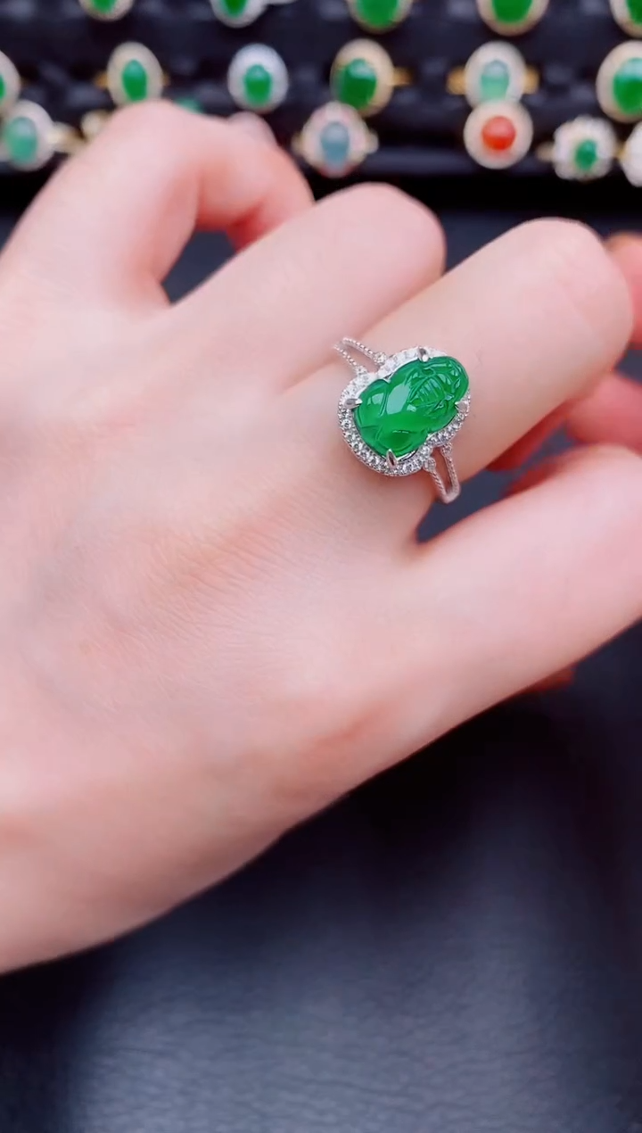 【闪购商品】翡翠戒指银S925镶嵌天然a货翡翠69