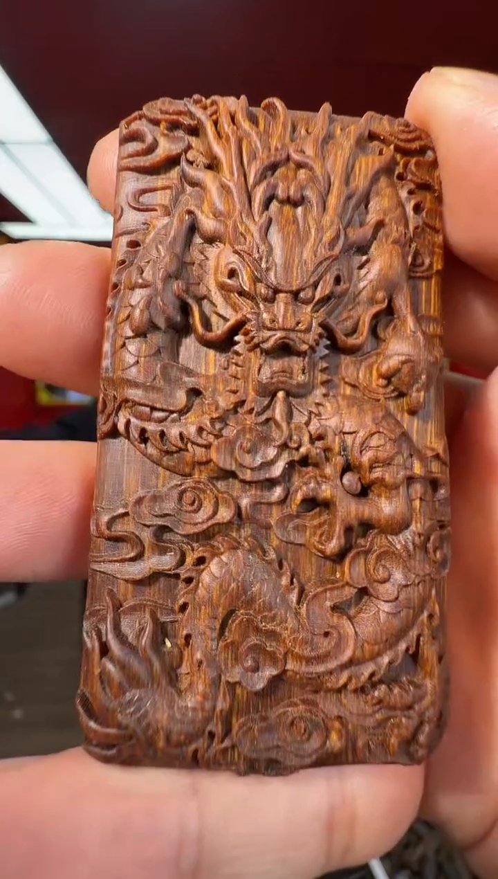 沉香吊坠s16富国岛多样性发一