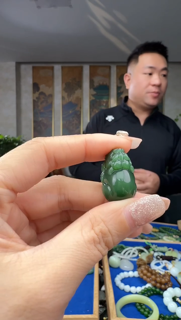 颈饰未镶嵌和田玉拍一发一