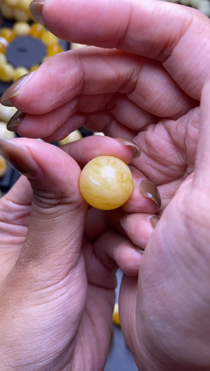 【闪购商品】琥珀裸石未镶嵌大小姐珠宝严选115