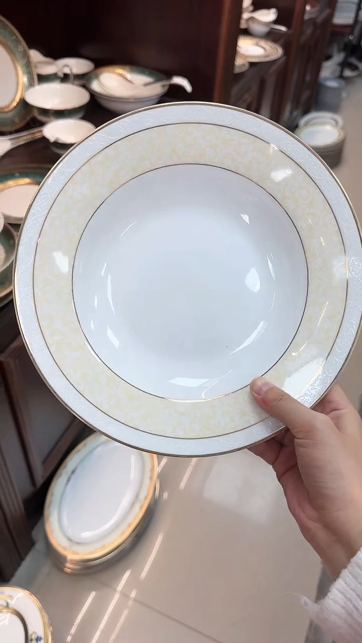 【闪购商品】瓷片9寸草帽盘2个  福利价  福利价